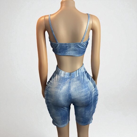 High-waisted Two Piece Blue Short Set - Picture 2 of 7